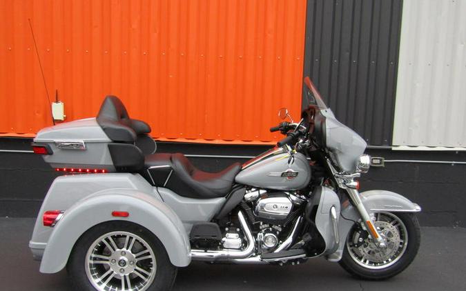 2024 Harley-Davidson® FLHTCUTG - Tri Glide® Ultra