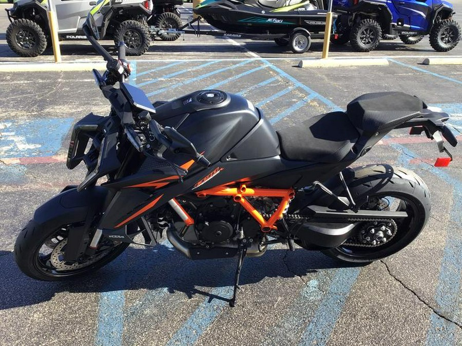 2024 KTM 1390 Super Duke R EVO