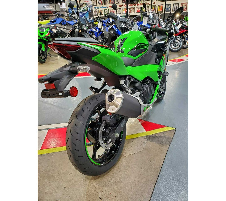 2024 KAWASAKI NINJA 500 KRT EDITION SE ABS