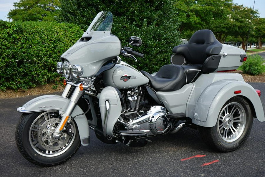 2024 Harley-Davidson® FLHTCUTG - Tri Glide® Ultra