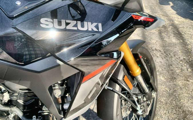 2025 Suzuki V-STROM 800DE