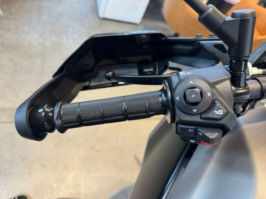 2025 Yamaha Tenere 700 700