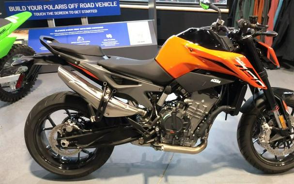 2024 KTM 790 Duke