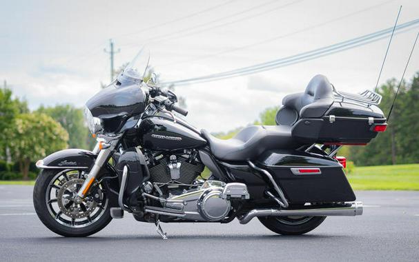 2018 Harley-Davidson® FLHTKL - Ultra Limited Low