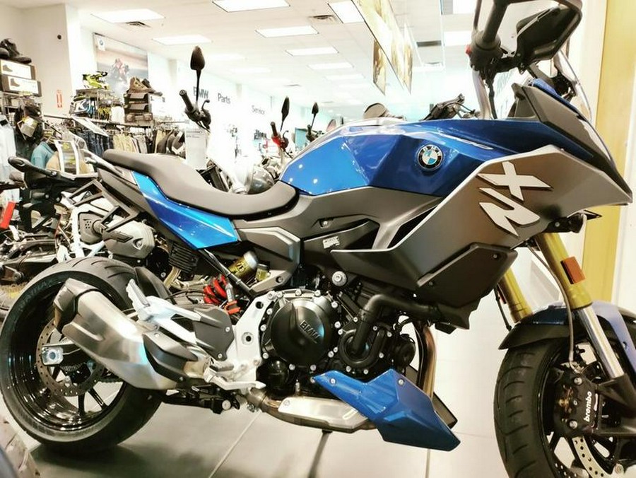 2023 BMW F 900 XR Sport