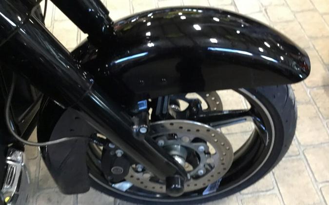 2016 Harley-Davidson CVO Street Glide Carbon Crystal with Phantom Flames- New Tires/Brakes/10k