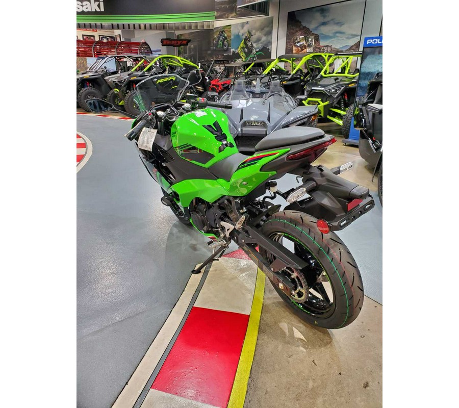 2024 KAWASAKI NINJA 500 KRT EDITION SE ABS