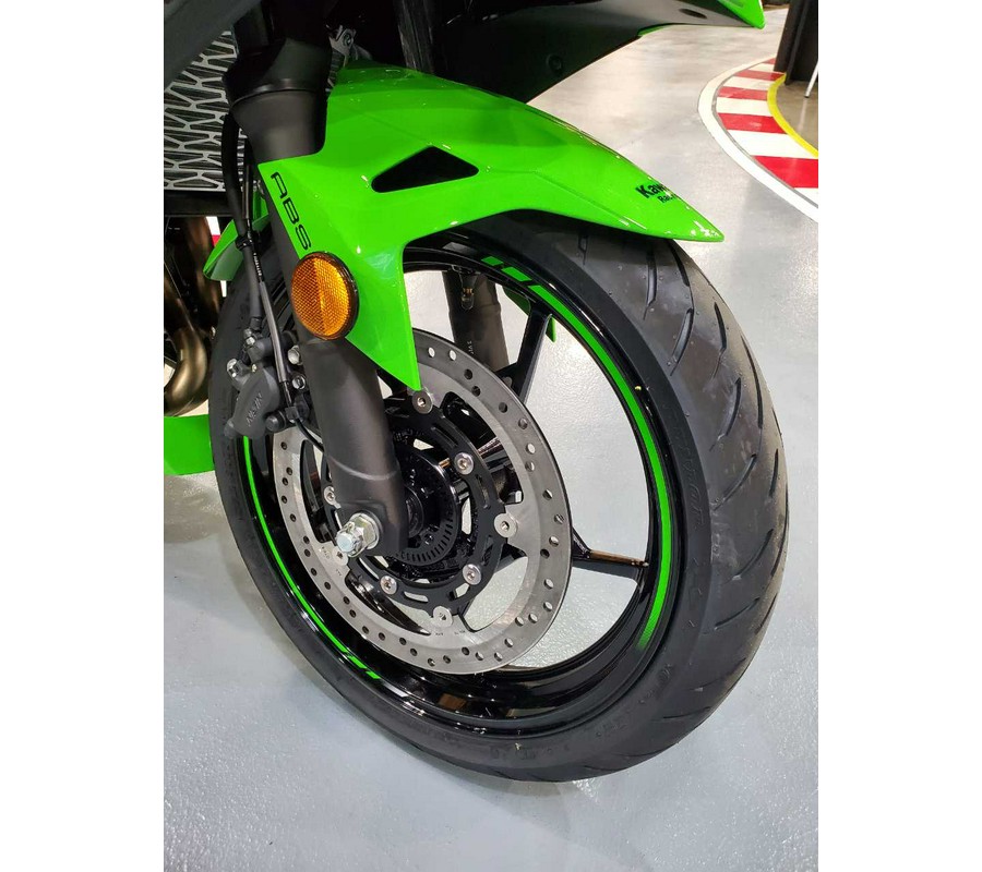 2024 KAWASAKI NINJA 500 KRT EDITION SE ABS