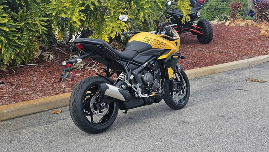 2026 Triumph Tiger Sport 800 Cosmic Yellow/Sapphire Black SPORT 800