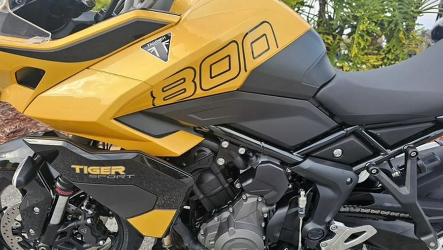 2026 Triumph Tiger Sport 800 Cosmic Yellow/Sapphire Black SPORT 800