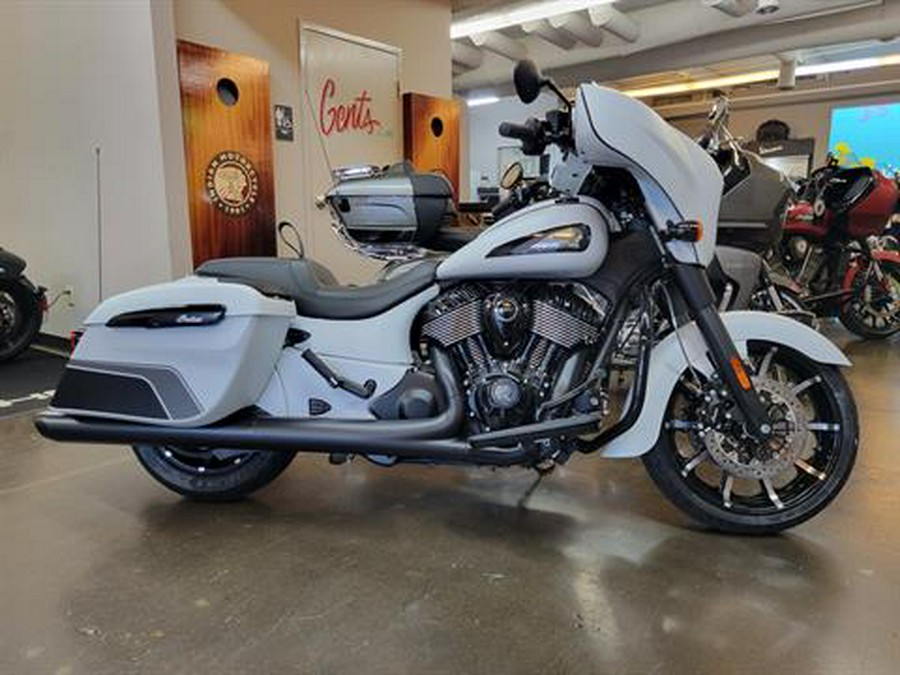 2024 Indian Motorcycle Chieftain® Dark Horse® with PowerBand Audio Package