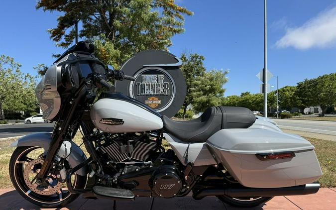 2024 Harley-Davidson® FLHX - Street Glide®