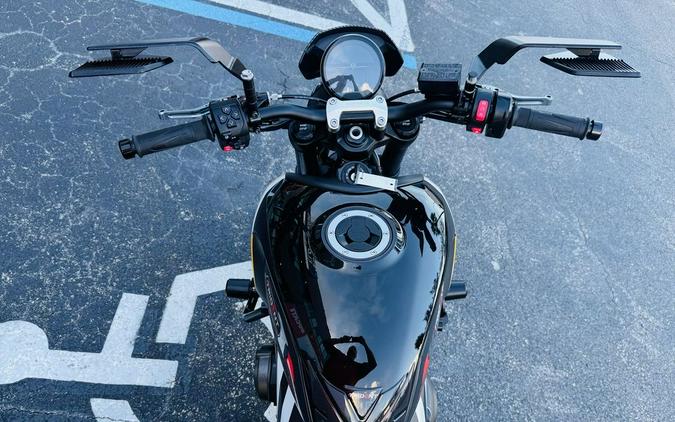 2025 Triumph Trident 660 Cosmic Yellow/Sapphire Black