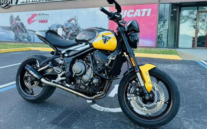 2025 Triumph Trident 660 Cosmic Yellow/Sapphire Black