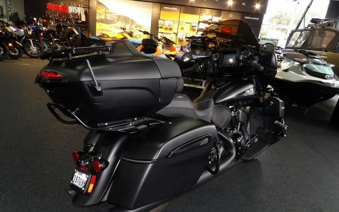 2023 Indian Roadmaster Dark Horse Black Smoke Dark Horse Silver Quartz Smoke