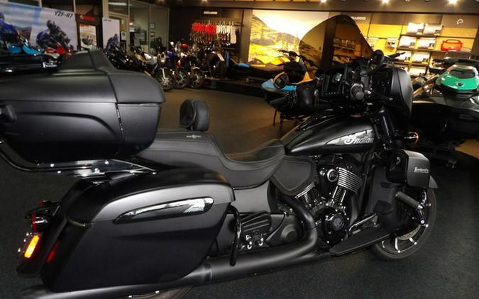 2023 Indian Roadmaster Dark Horse Black Smoke Dark Horse Silver Quartz Smoke