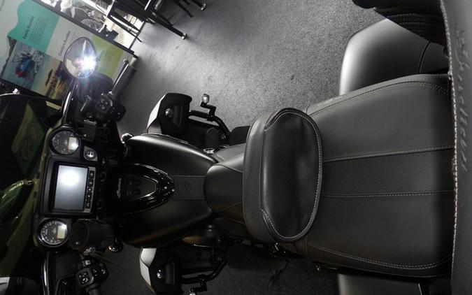 2023 Indian Roadmaster Dark Horse Black Smoke Dark Horse Silver Quartz Smoke