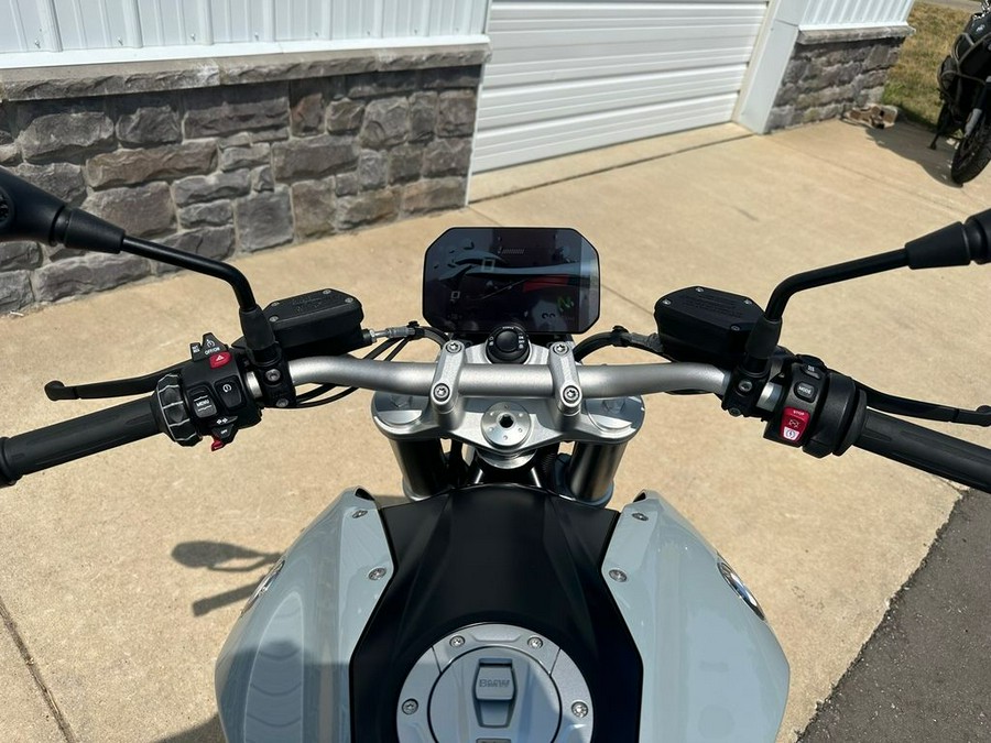 2023 BMW R 1250 R Ice Gray