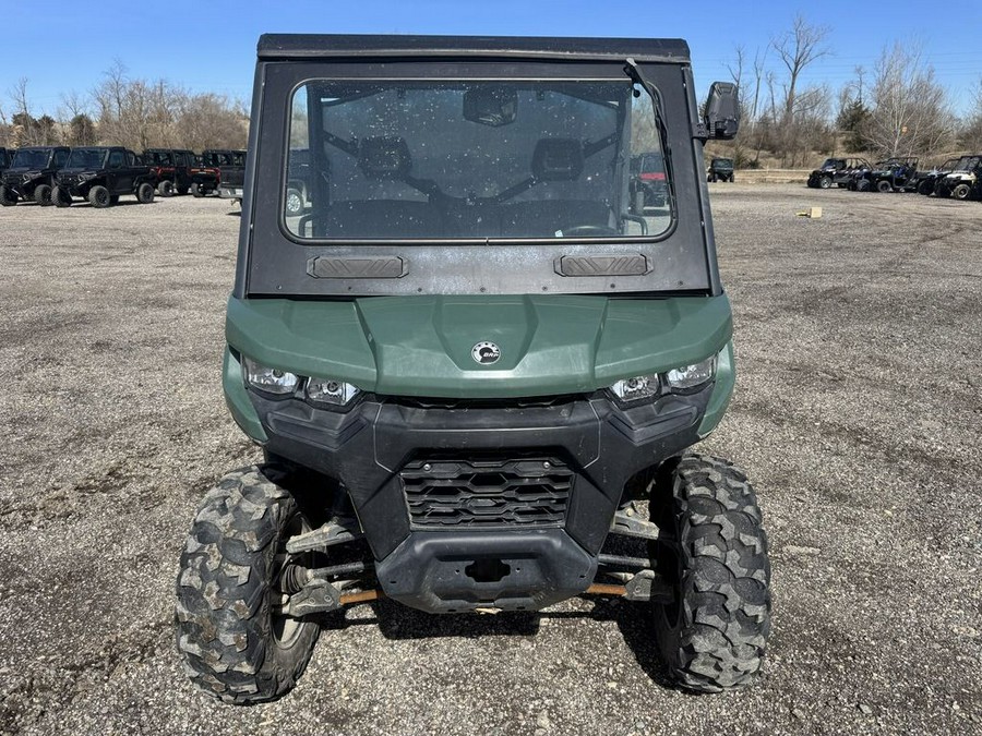 2022 Can-Am Defender HD9