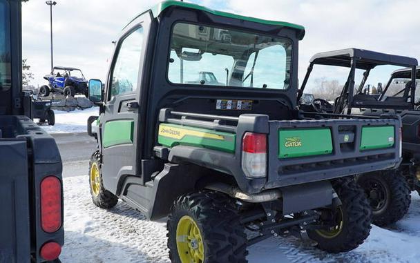2022 John Deere 3-Passenger Full-Size Crossover Gator™ XUV835R With Deluxe Cab