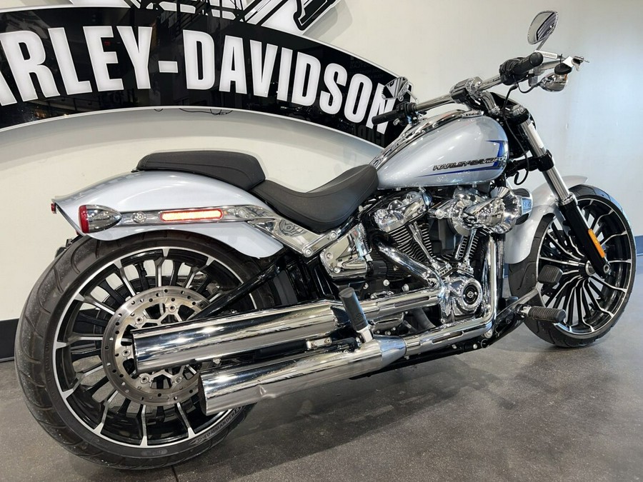 2023 Harley-Davidson Breakout