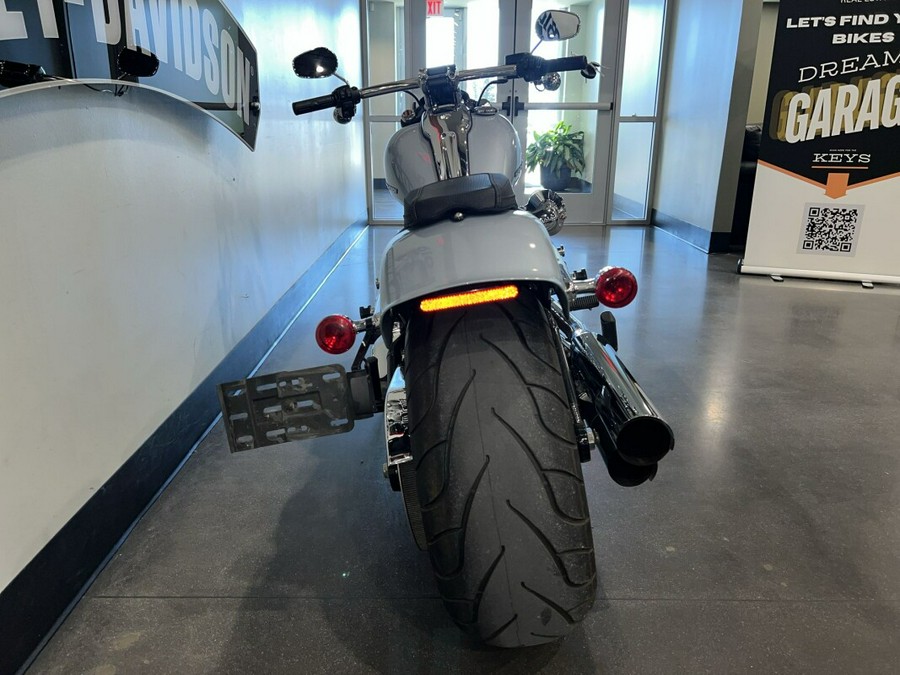 2023 Harley-Davidson Breakout