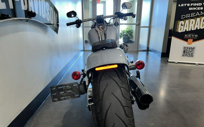 2023 Harley-Davidson Breakout