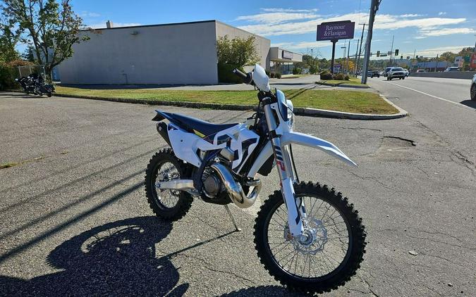 2026 Husqvarna® TE 300