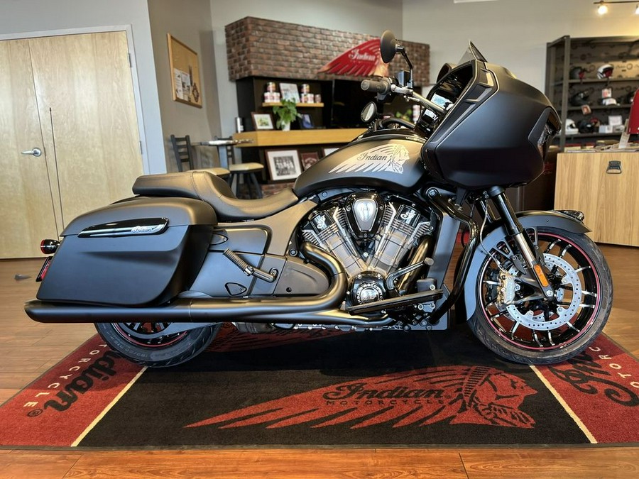 2023 Indian Motorcycle® Challenger® Dark Horse® Black Smoke