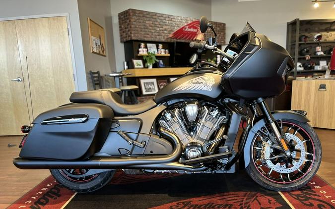 2023 Indian Motorcycle® Challenger® Dark Horse® Black Smoke