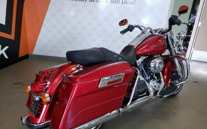 2013 Harley-Davidson® FLHRC - Road King® Classic