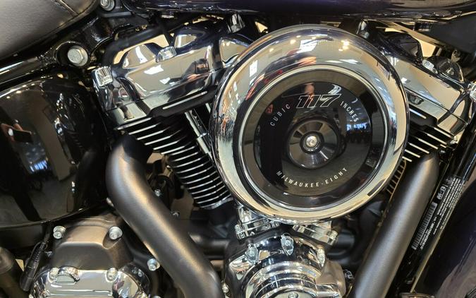 2026 Harley-Davidson® Heritage Classic Purple Abyss Black Cast Wheels FLHC