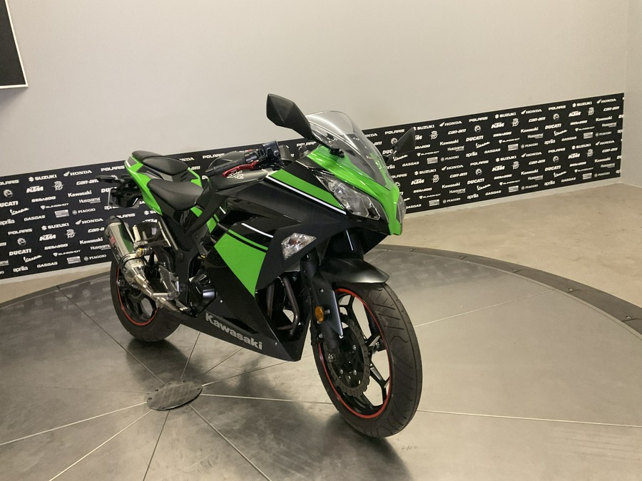 2016 Kawasaki NINJA 300 - 15915U