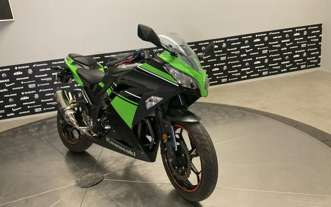2016 Kawasaki NINJA 300 - 15915U