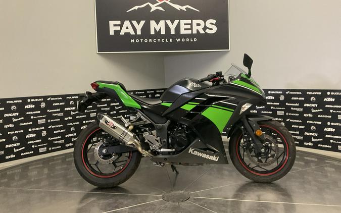 2016 Kawasaki NINJA 300 - 15915U