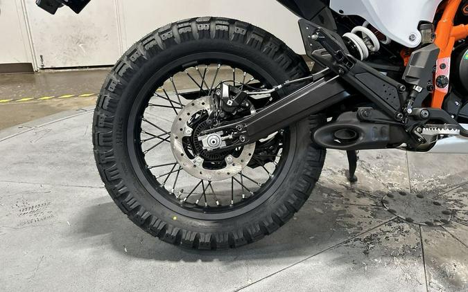 2026 KTM Adventure 390 R