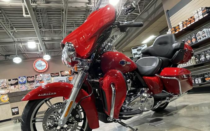 2023 Harley-Davidson Ultra Limited Redline Red