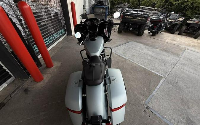 2025 Indian Motorcycle® Challenger® Dark Horse® 112 Frost Silver Smoke