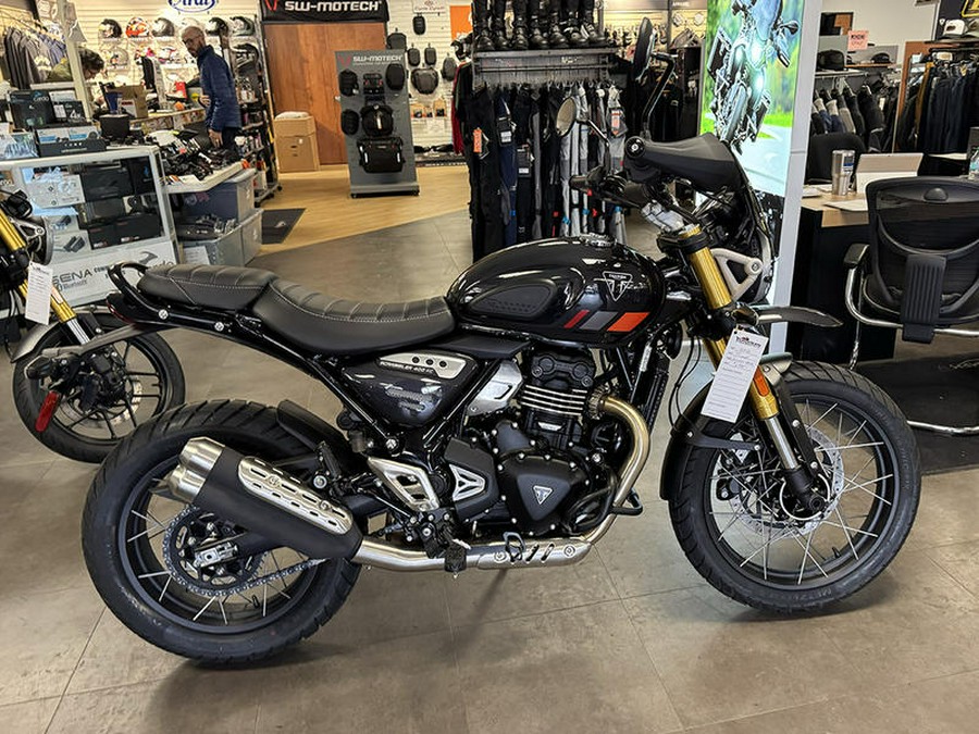 2026 Triumph Scrambler 400 XC Storm Grey