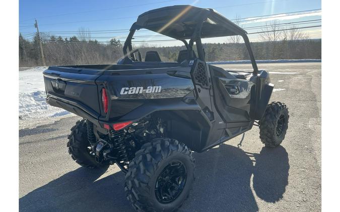 2026 Can-Am Commander XT 700