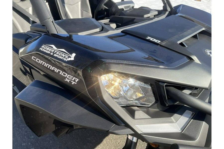 2026 Can-Am Commander XT 700