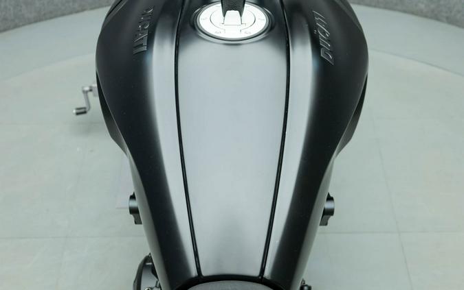 2022 DUCATI DIAVEL 1260 W/ABS