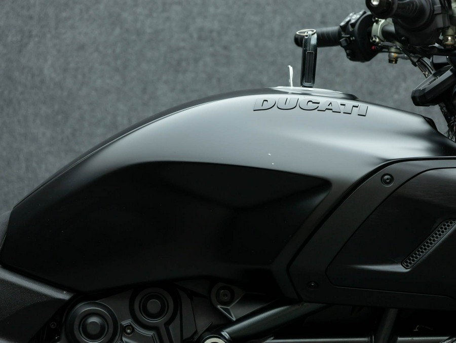 2022 DUCATI DIAVEL 1260 W/ABS