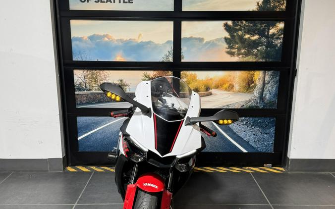 Used 2016 Yamaha YZF-R1