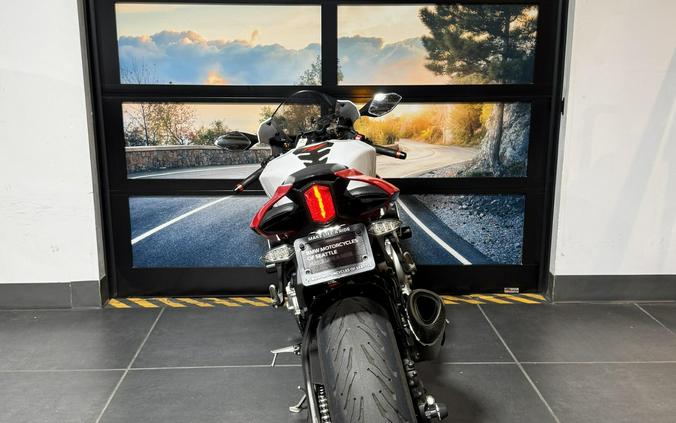 Used 2016 Yamaha YZF-R1