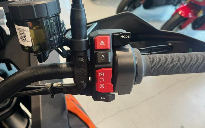2027 KTM 1390 SUPER ADVENTURE S EVO