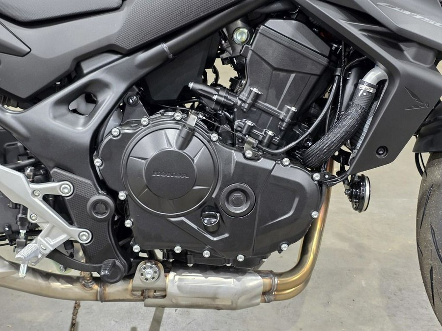 2025 Honda CB750 Hornet Base