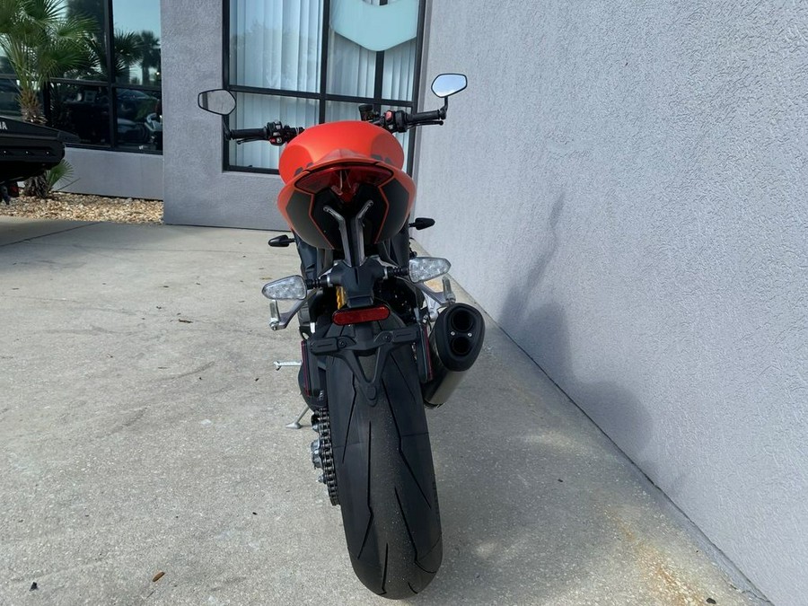 2023 Triumph Speed Triple 1200 RS Matte Baja Orange