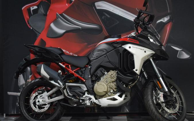 2023 Ducati Multistrada V4 Rally Brushed Aluminum & Matte Black