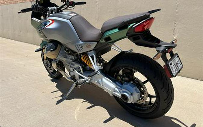 2024 Moto Guzzi V100 Mandello S